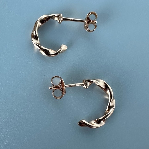 Rose Gold Twisted Open Huggie Hoop Earrings - Picture 7 of 11